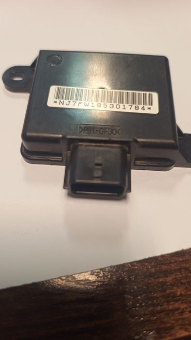 Датчик присутності пасажира Nissan Rogue