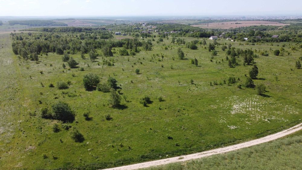 Продається ділянка 12 соток для будівництва. Колодіївка. Місто. Вовчинець. Краєвид. Гори