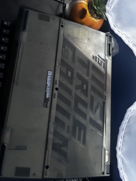Laptop msi cyborg 15 a12v