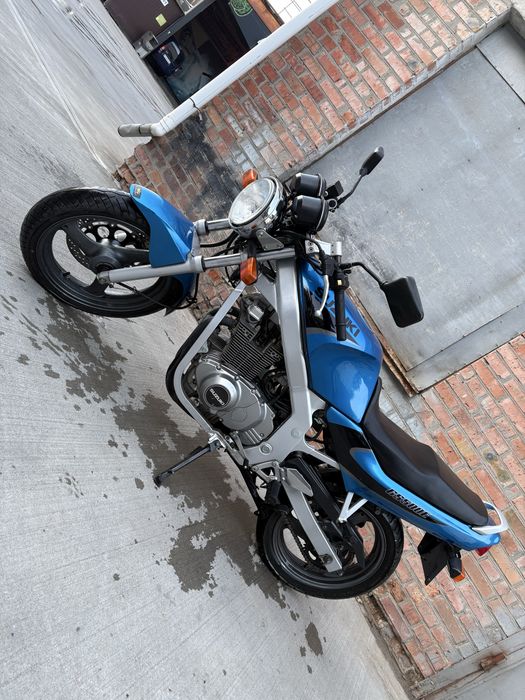 Продам мотоцикл Suzuki GS500 E