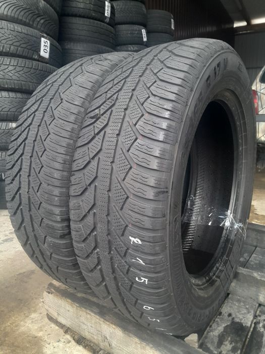 Шини Semperit 215/65 R17,2шт,зима 2020р