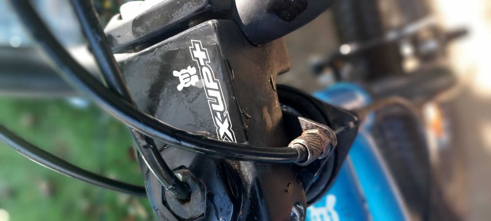BMX B'twin x-up+ azul