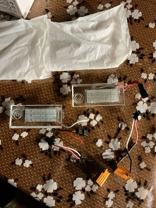 Подсветка номера Audi A6 C5/4B Sedan вантажівок