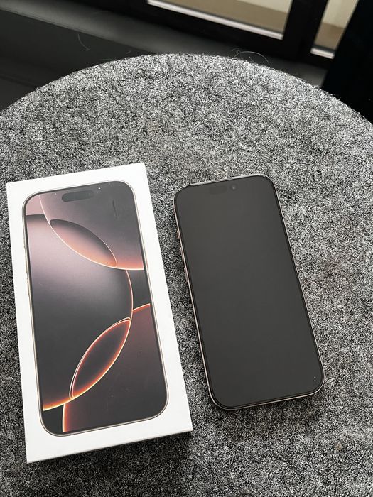 Iphone 16 pro 128 gb 90% bateri