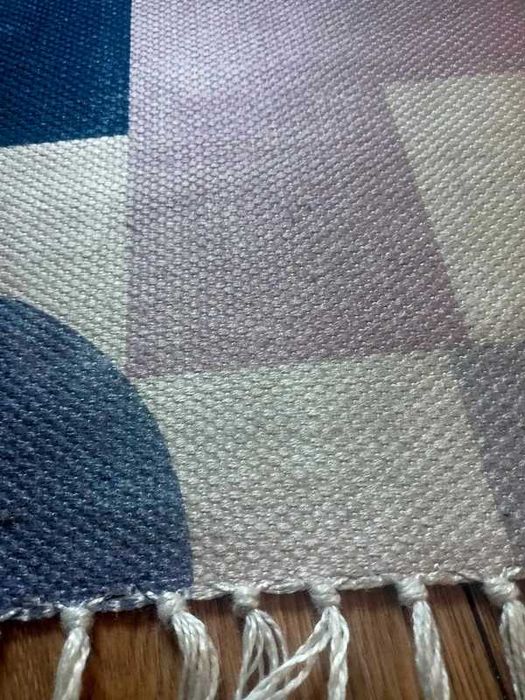 Dywan do domu z frędzlami dywanik geometryczny