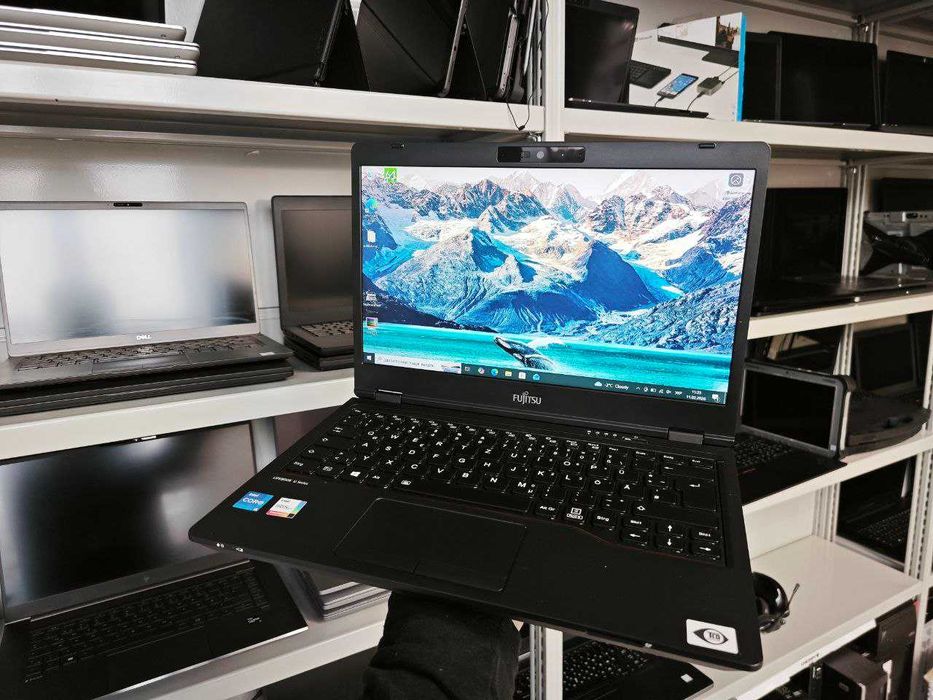 Потужний Fujitsu LifeBook E5412 •10 ЯДЕР•i5-1235U•16GB DDR4•256GB SSD