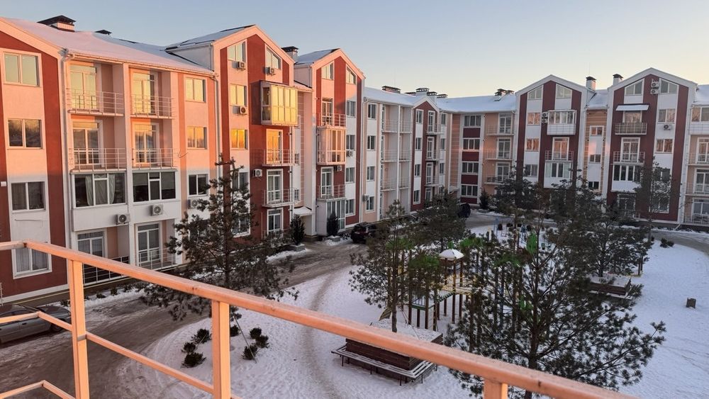 Квартира з газом. 2 балкони. Двухстороння