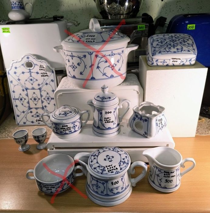 Сервіз серія Фінляндія різних виробників та років випуску