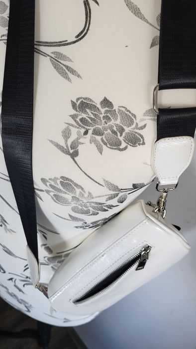 NOWA, Mała, biała, torebka, VERSOLI, nerka, listonoszka, saszetka