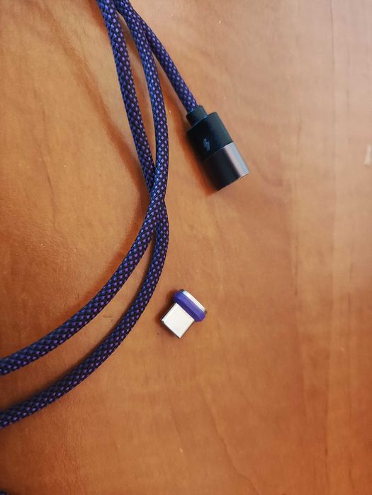 Magnetyczny kabel ładujący 240 W USB C na USB C