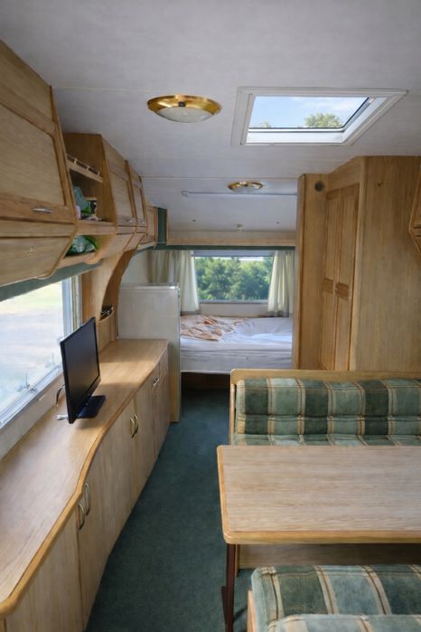 2-OSIOWA ABBEY Spectrum Duża Przyczepa Zarejestrowana