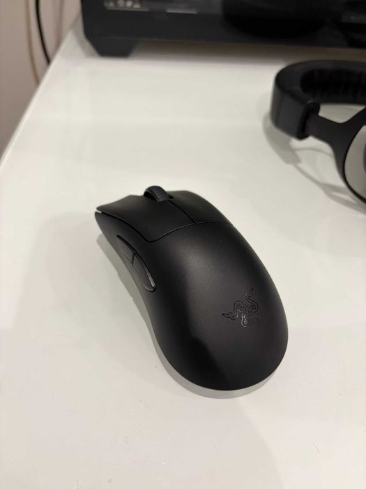 Razer DeathAdder V3 Pro – Excelente estado – Completo + Caixa