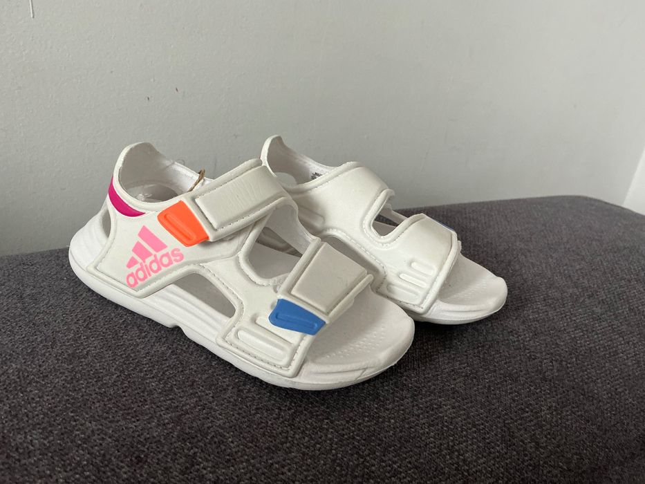 Sandały dziecięce ADIDAS NOWE.