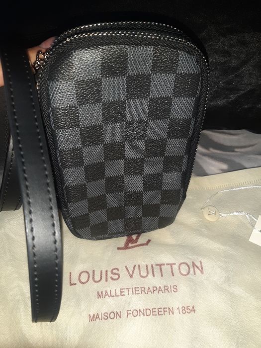 Bolsa de homem Louis vuittom pratica