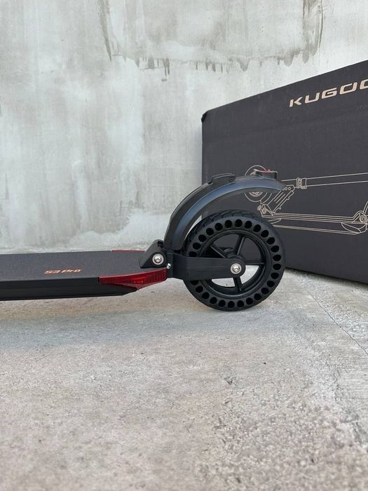 Електросамокат KugooKirin S3 PRO
Kirin це покращена версія бренду Kug
