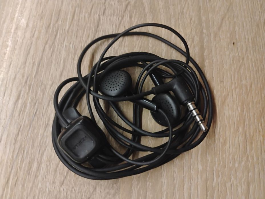 Sprzedam słuchawki NOKIA