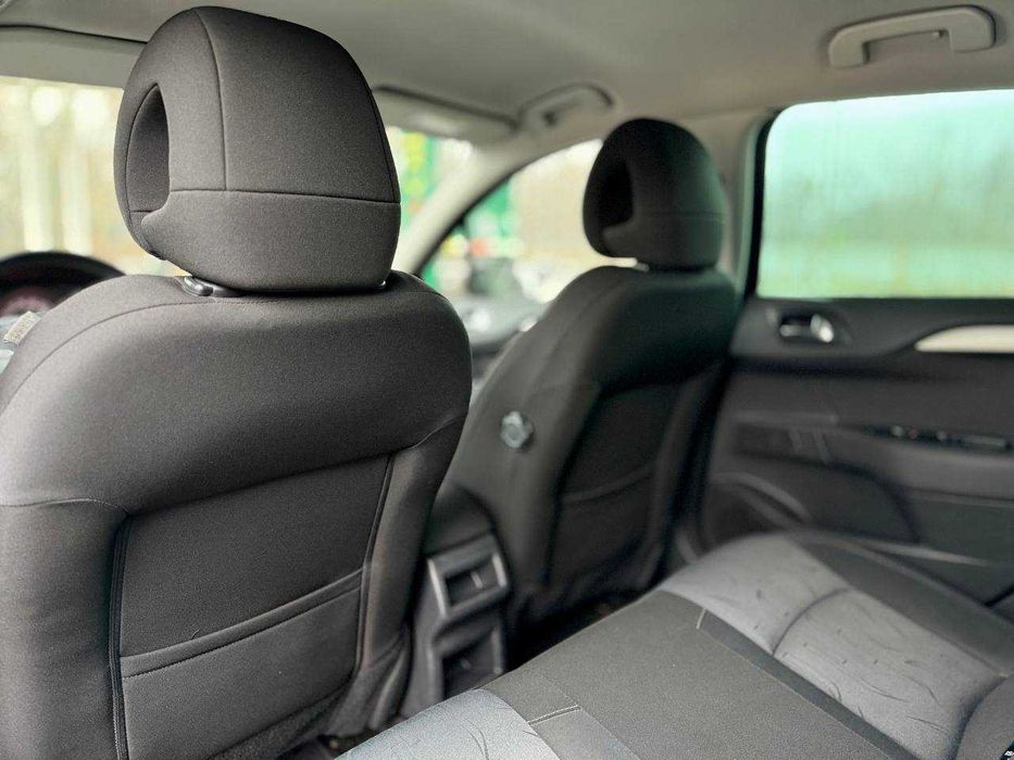 Citroen C4 Official 2011