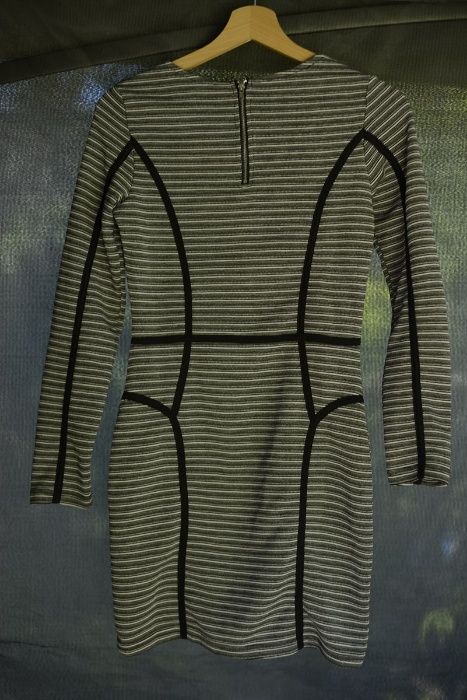 Sukienka czarno-biała H&M r.S 36