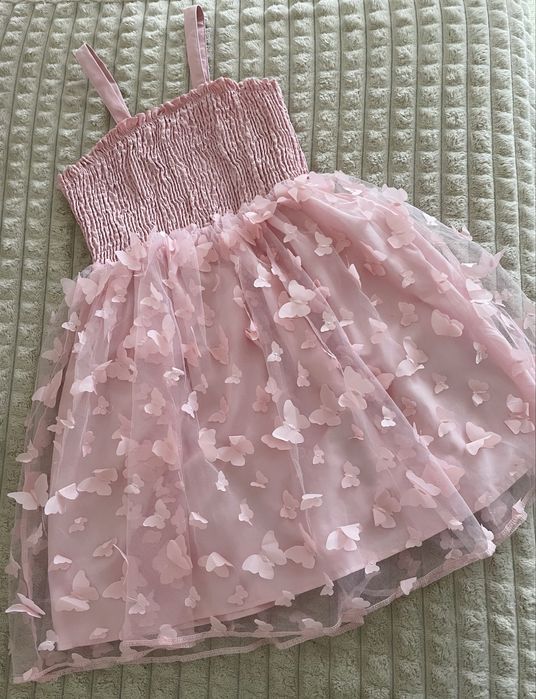 Сукня святкова з метеликами