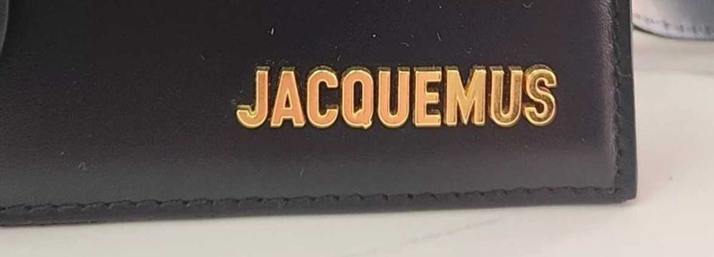 Vendo un bolso Jacquemus
