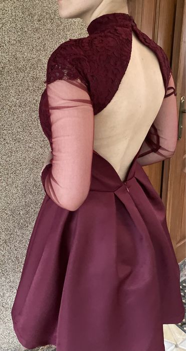 Святкова сукня випускна бордова бургунді мереживо відкрита спина