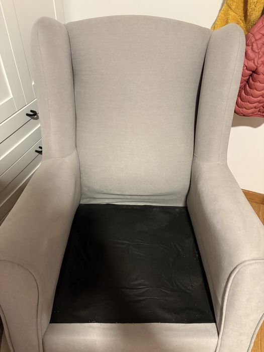 Poltrona de amamentaçao IKEA