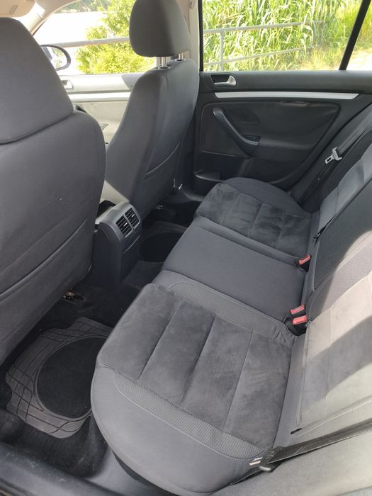 Volkswagen Golf 1 .6 VI Variant Highline