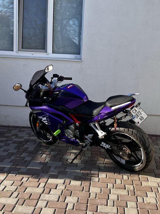 В продажі Voge 300rr