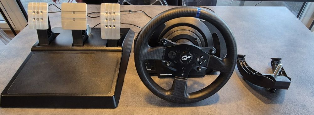 Kierownica Thrustmaster T300 RS GT Edition | PC / PS4 / PS5 | Stan bardzo dobry