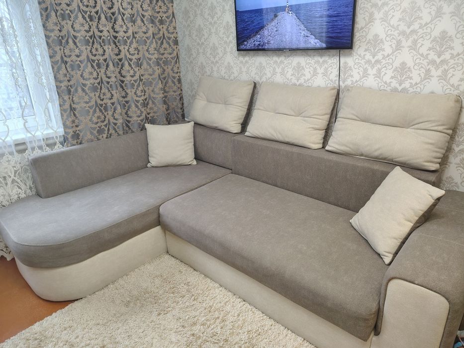 Продам кутовий диван Недорого!