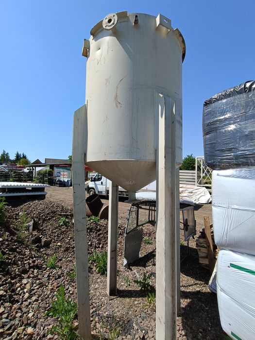 Zbiornik stalowy lej odciąg silos