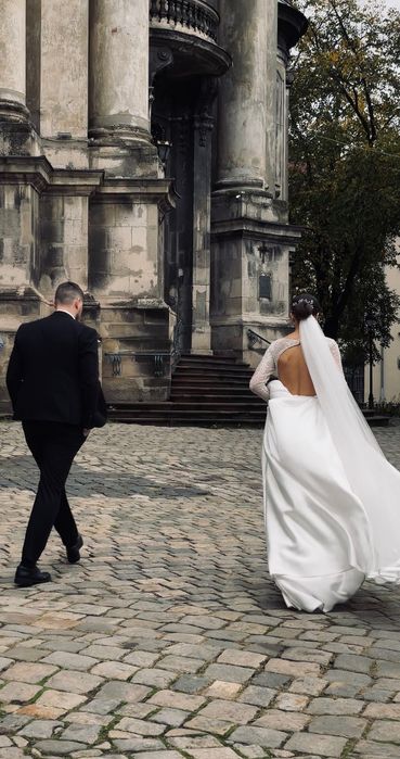 Весільна сукня , салон Місс Келлі