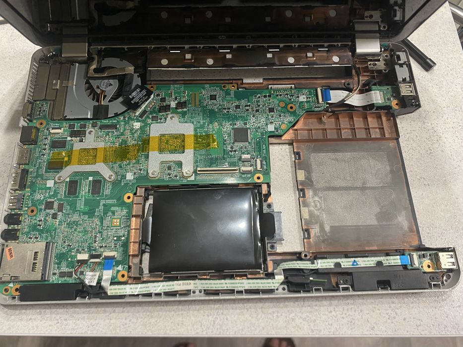 Ноутбук HP pavilion dv6 3065 er