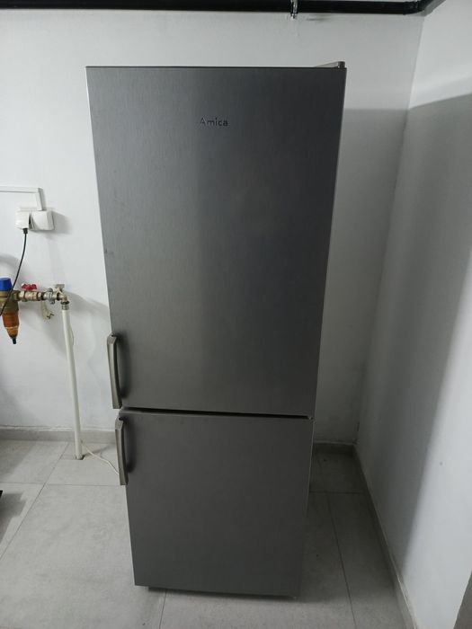 Lodówko -zamrażarka Amica srebrna!