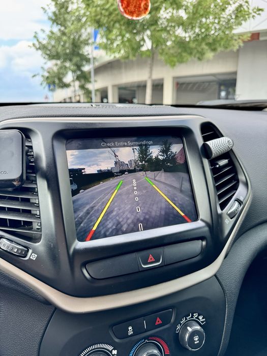 Jeep Cherokee 2017 p