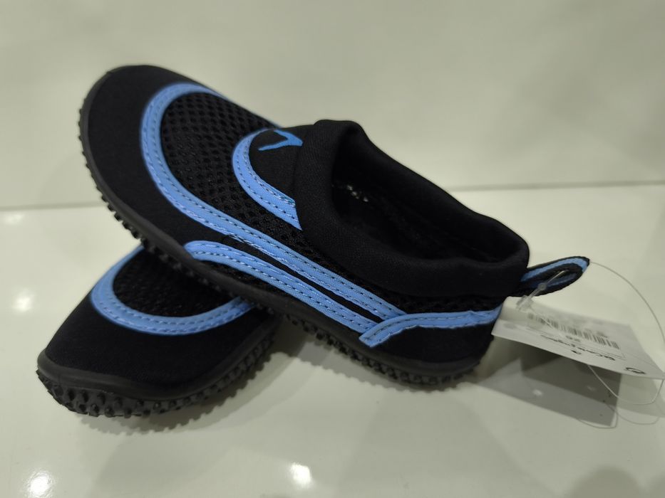 Boomerang New Water Shoes
