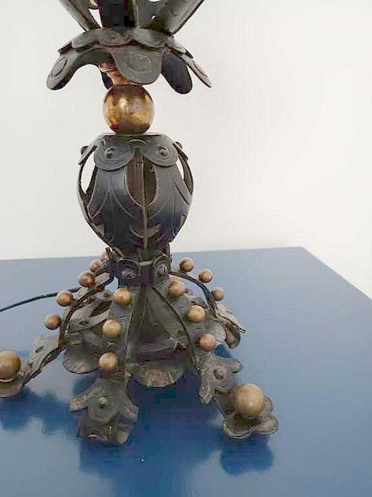 lampa z abażurem