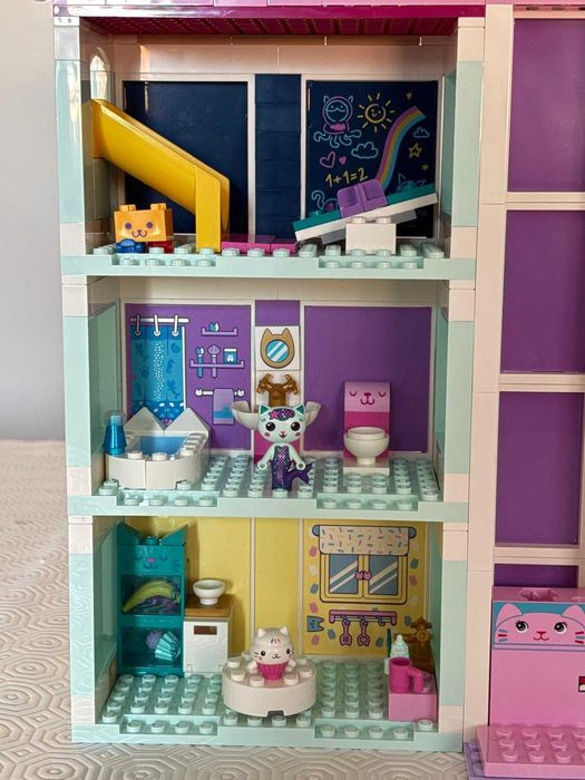 Casa das bonecas da Gabby - Lego