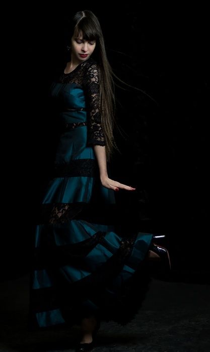 Вокалистка ищет новый проект/ группу/ продюсера