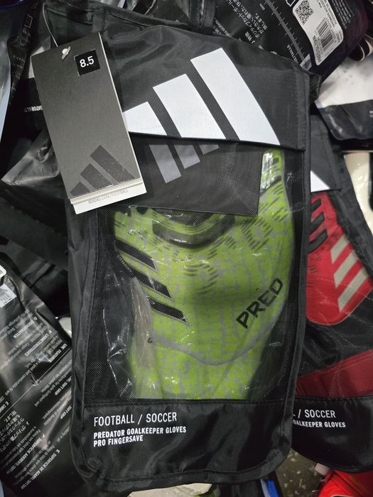 Воротарські рукавичкі adidas