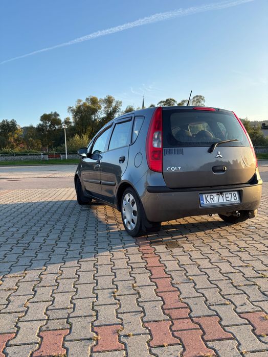 Tani Wynajem Aut Zastępczych • Mitsubishi Colt 5d z Klimatyzacją