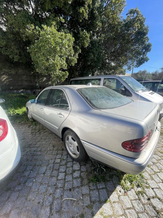 Mercedes E2900 w210 — photo 2