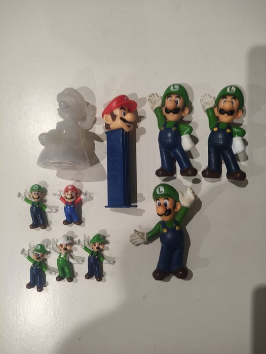 Super Mario PVC Figures (LOT)64343222385155120