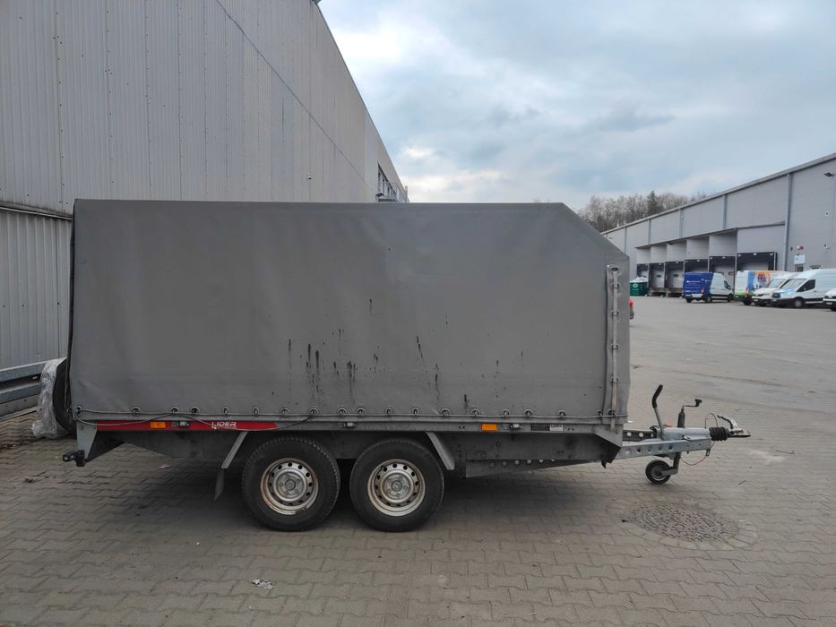 Syndyk sprzeda - naczepa dwuosiowa