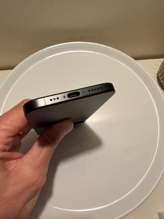 iPhone 16 128GB Preto — COMO NOVO | 96% Bateria | 2 Anos Garantia