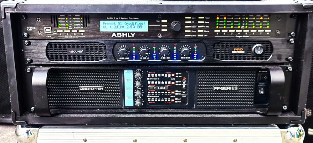PA completo de 20.000  Watts musicais, 10.000 Watts rms