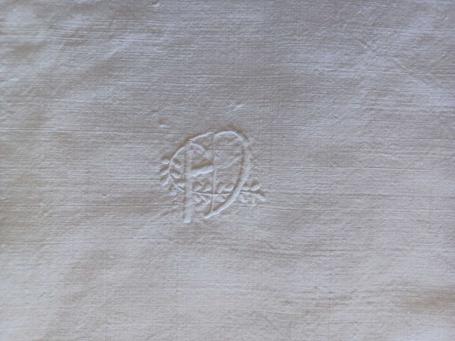 Fronhas em linho antigo 40x40 novas