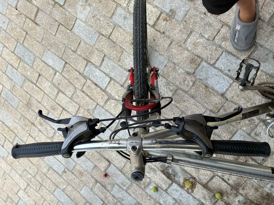Bicicleta btt em aluminio