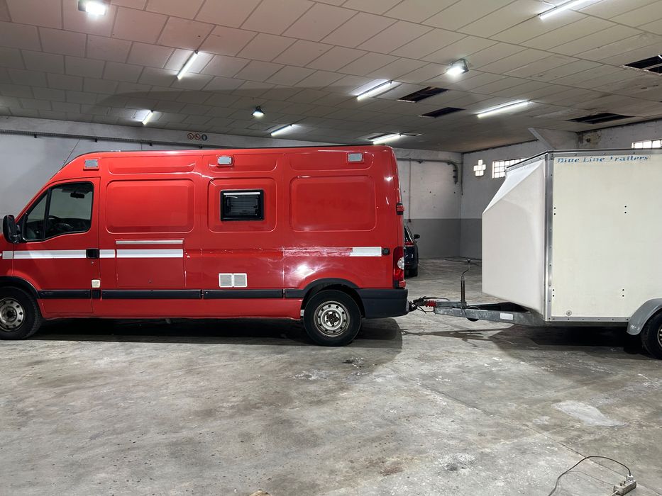 Reboque 2 eixos BLUE LINE - impecável