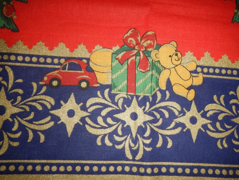 Новорічна різдвяна скатертина серветка р. 80см х 74см